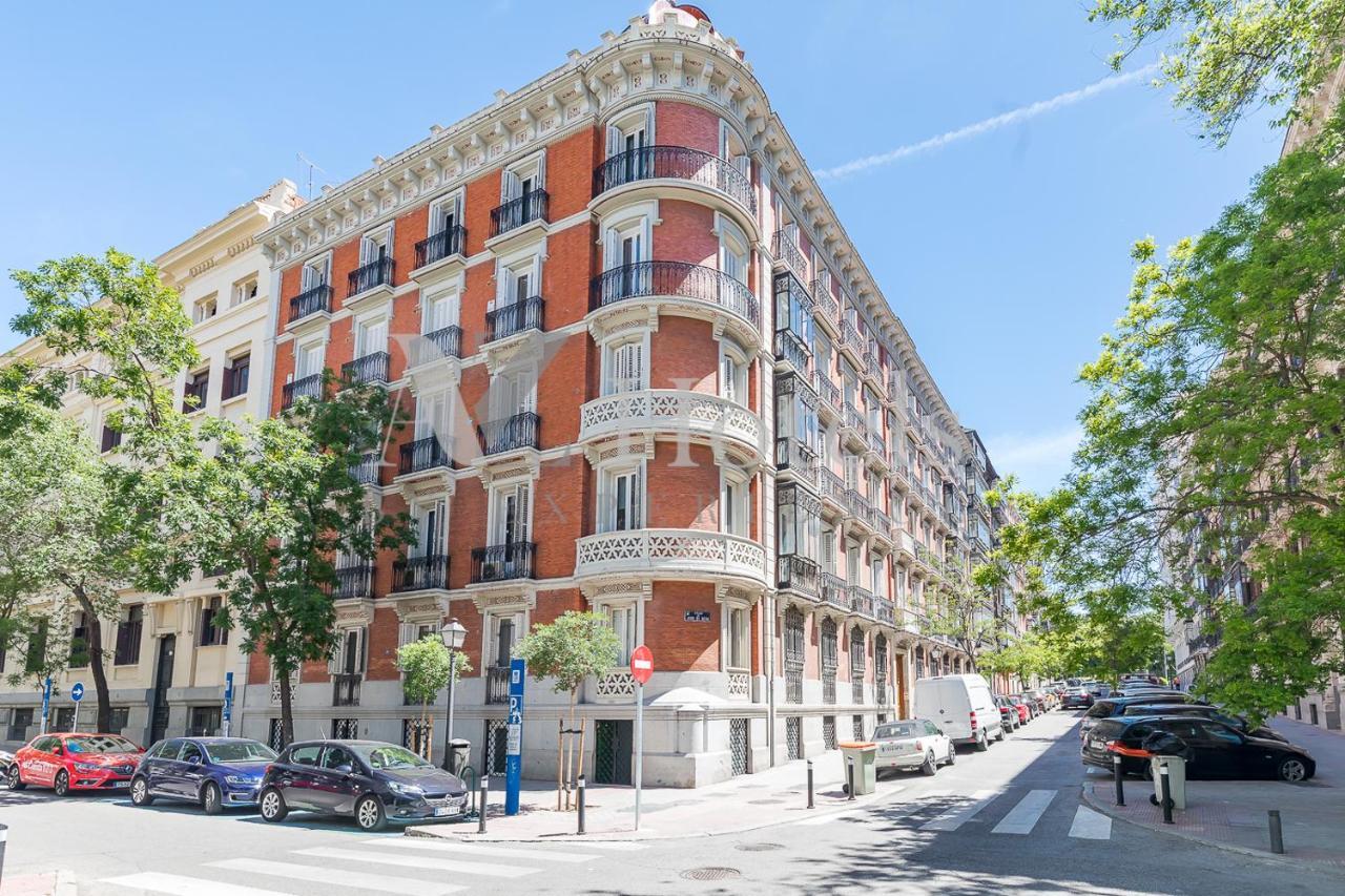 Ayz Juan De Mena - Auto Check-In Property Madrid Extérieur photo